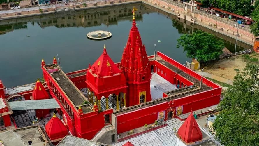 Durga Temple (Monkey Temple) & Durga Kund